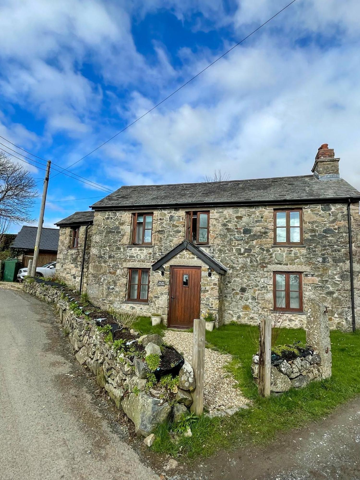 The Old Post House - Historic Dartmoor Home Tavistock  Exterior photo